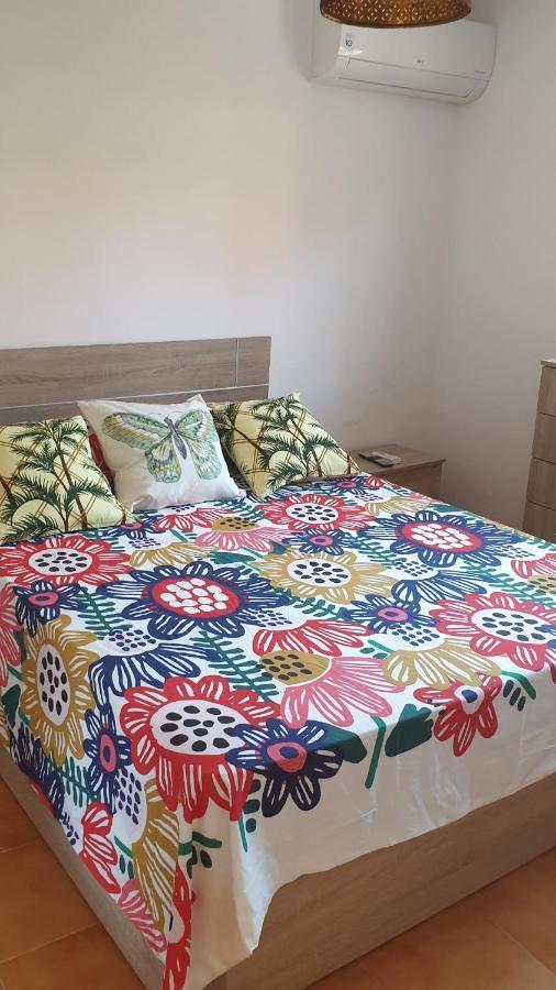 Apartamento Helena Rota Luaran gambar
